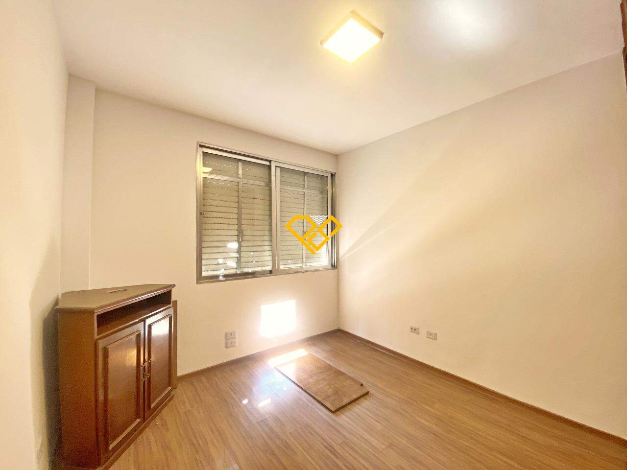 Apartamento à venda no Embaré: Dormitório 12