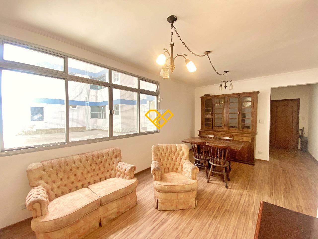 Apartamento à venda no Embaré: Sala