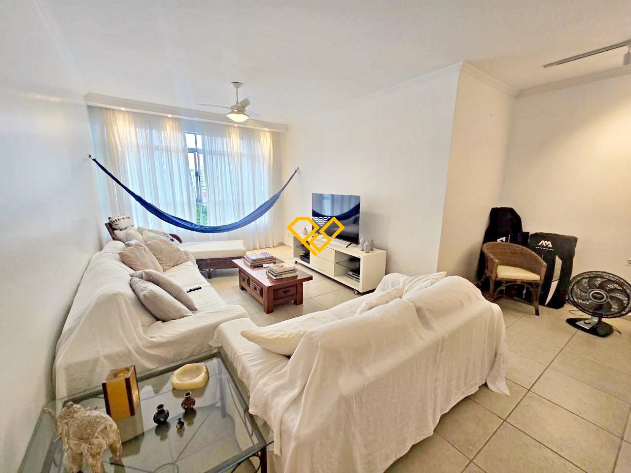 Apartamento à venda no Ponta da Praia: Sala