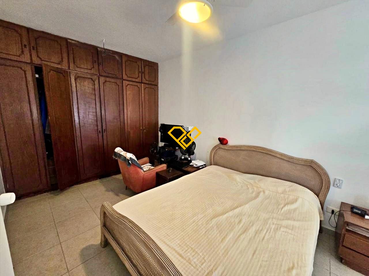 Apartamento à venda no Ponta da Praia: Dormitório 1 - suíte