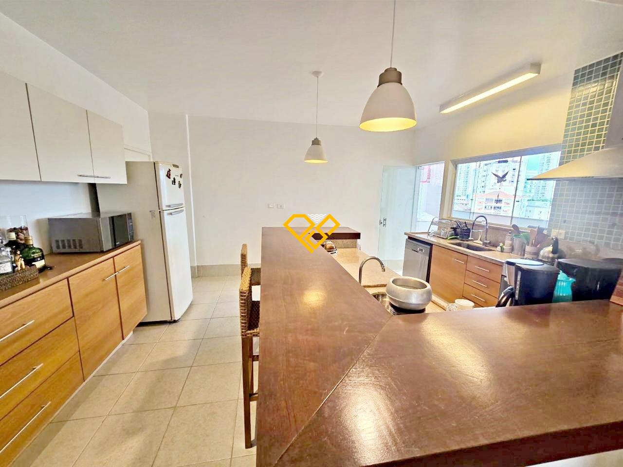 Apartamento à venda no Ponta da Praia: Cozinha