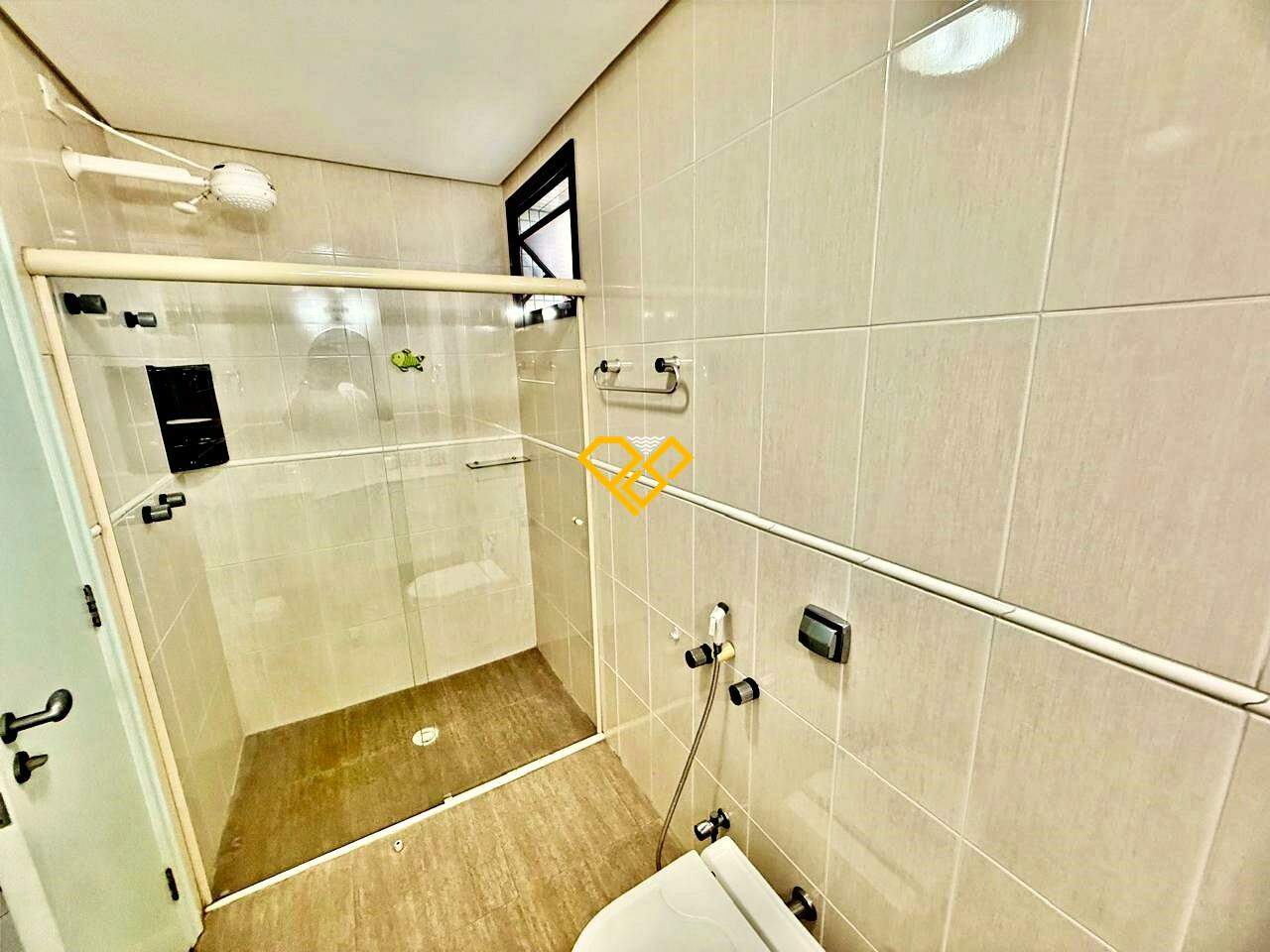 Apartamento à venda no Embaré: Wc suíte 2