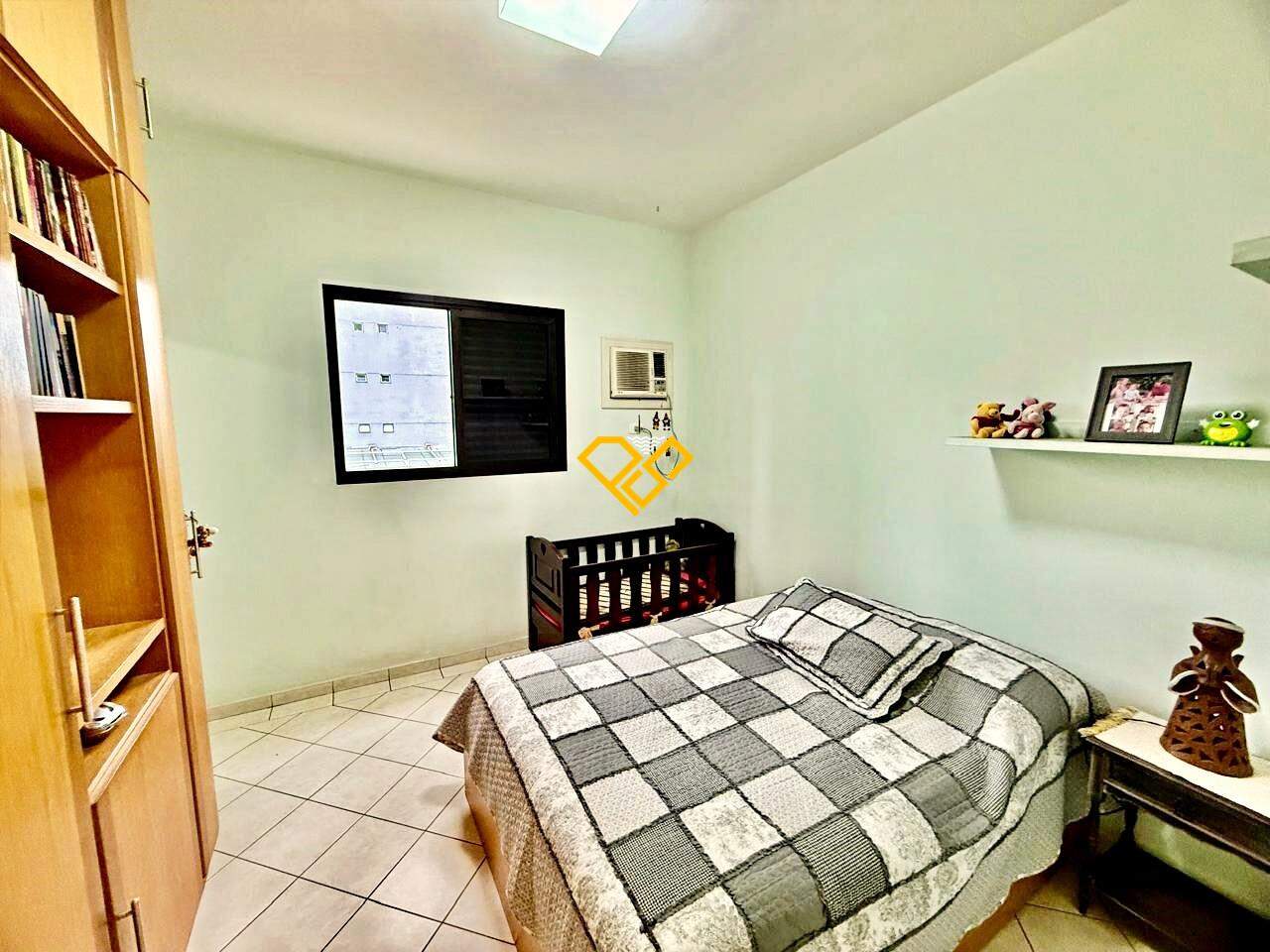 Apartamento à venda no Embaré: Suíte 3