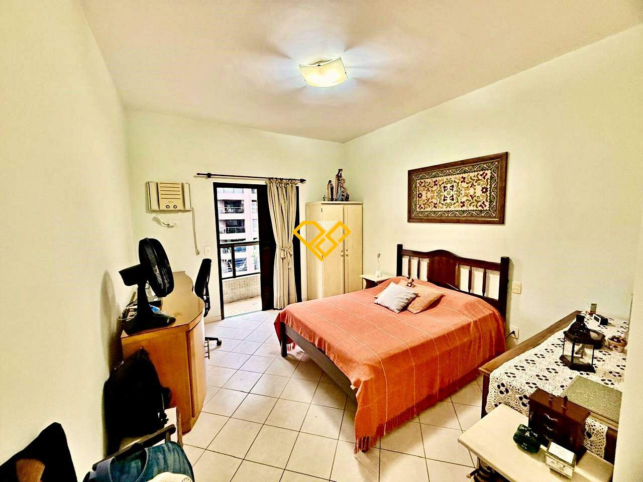 Apartamento à venda no Embaré: Suíte 1 - master