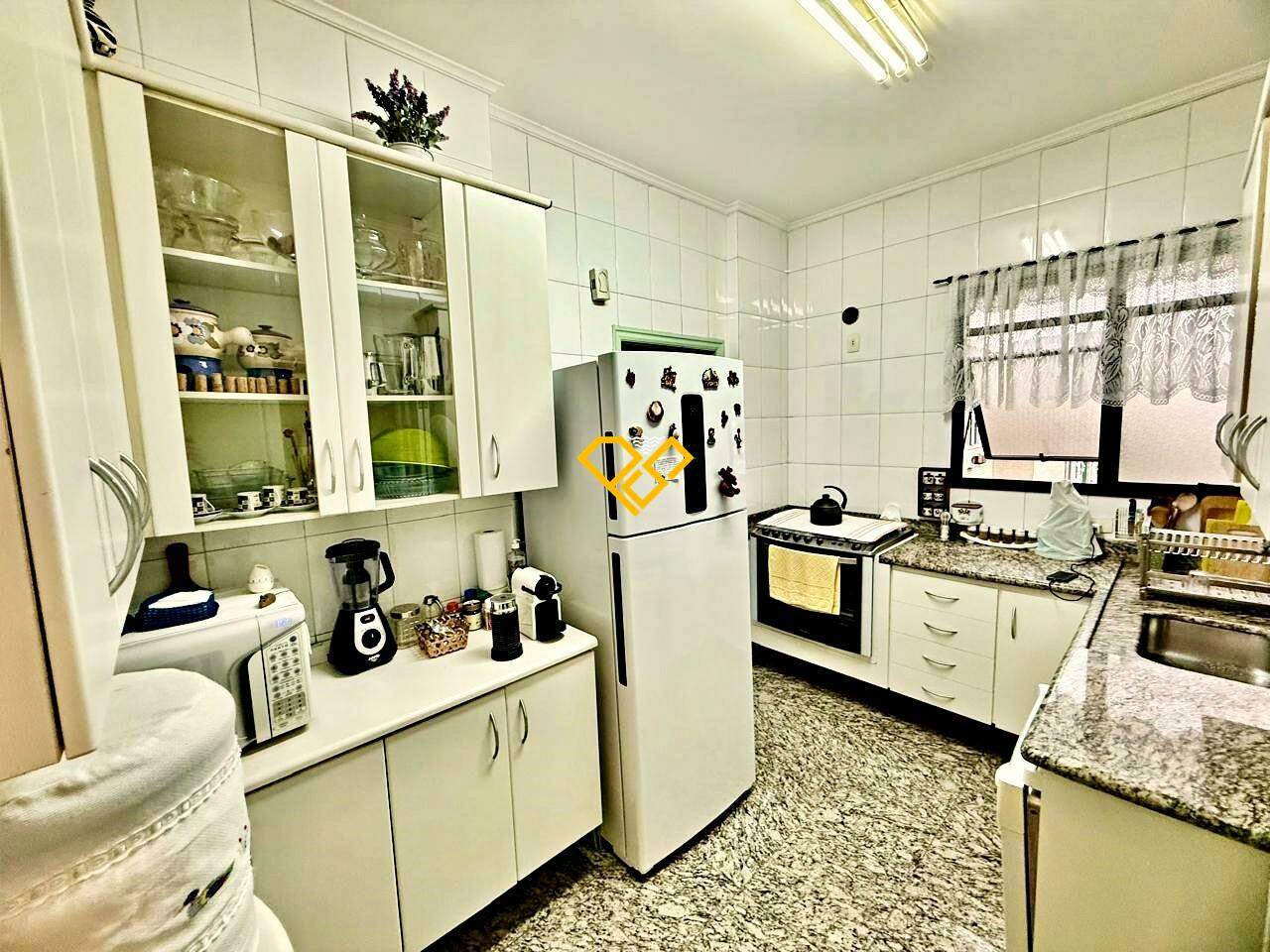 Apartamento à venda no Embaré: Cozinha