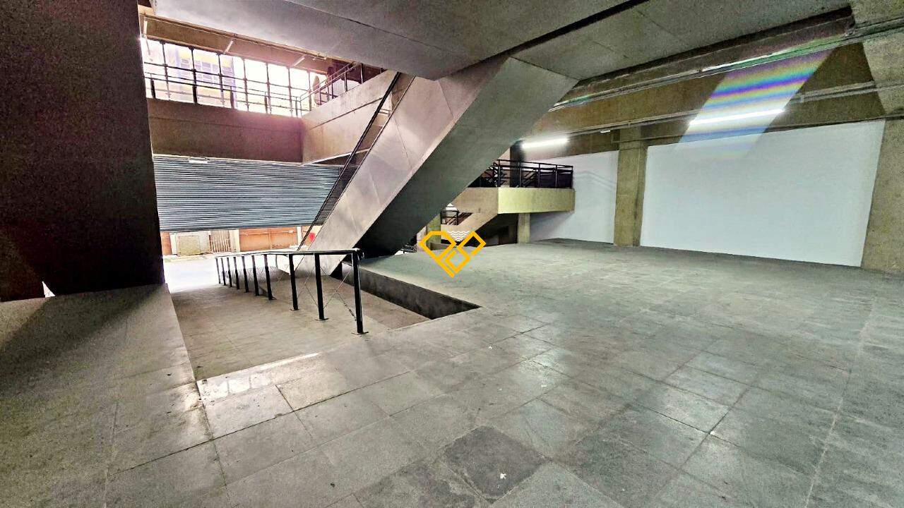 Prédio Comercial para aluguel no Centro: 