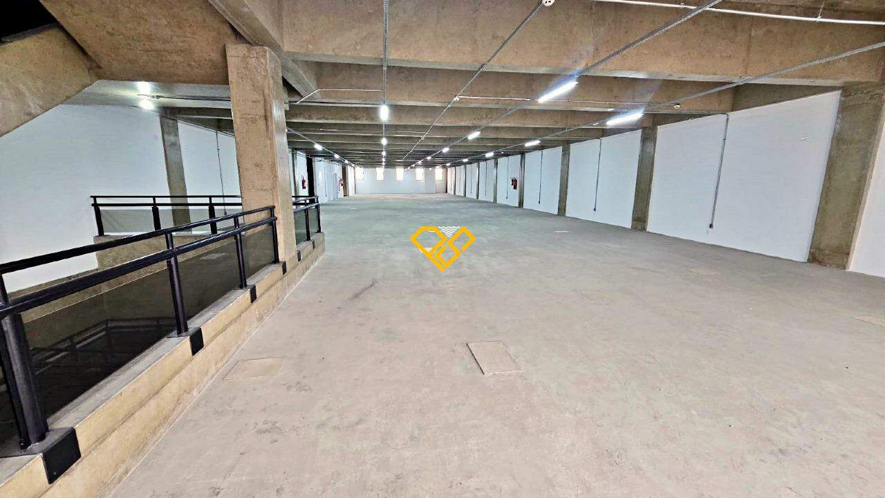 Prédio Comercial para aluguel no Centro: 