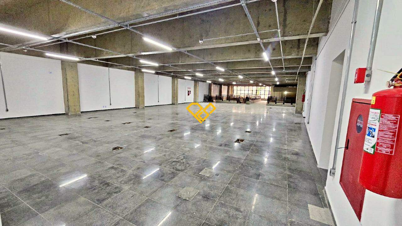 Prédio Comercial para aluguel no Centro: 