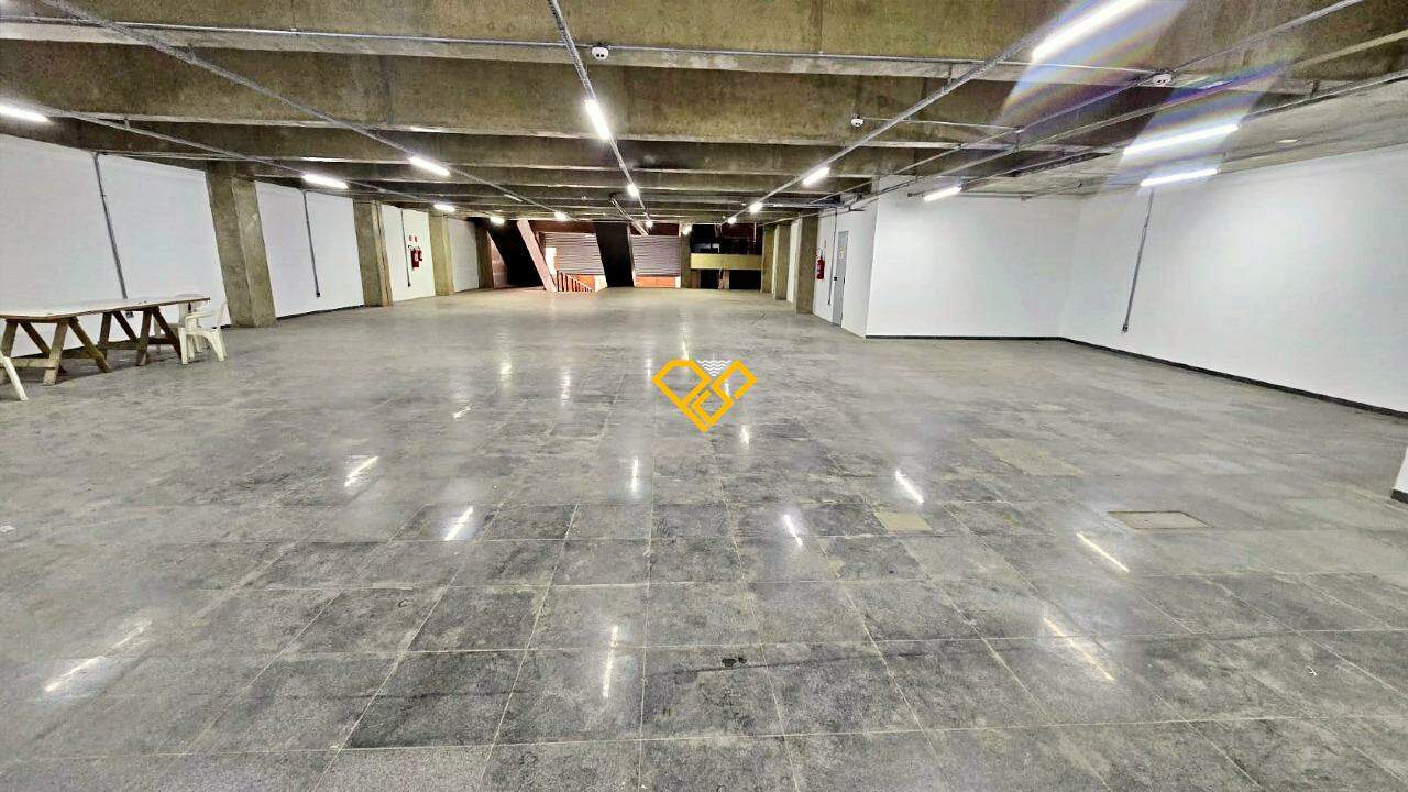 Prédio Comercial para aluguel no Centro: 