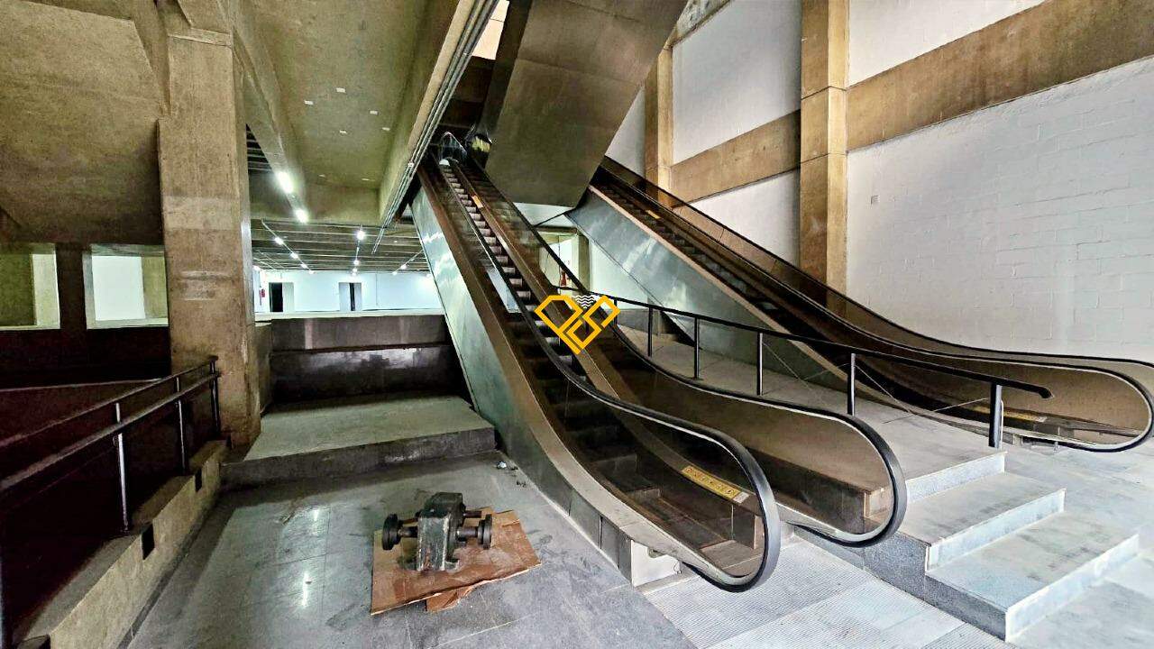 Prédio Comercial para aluguel no Centro: 