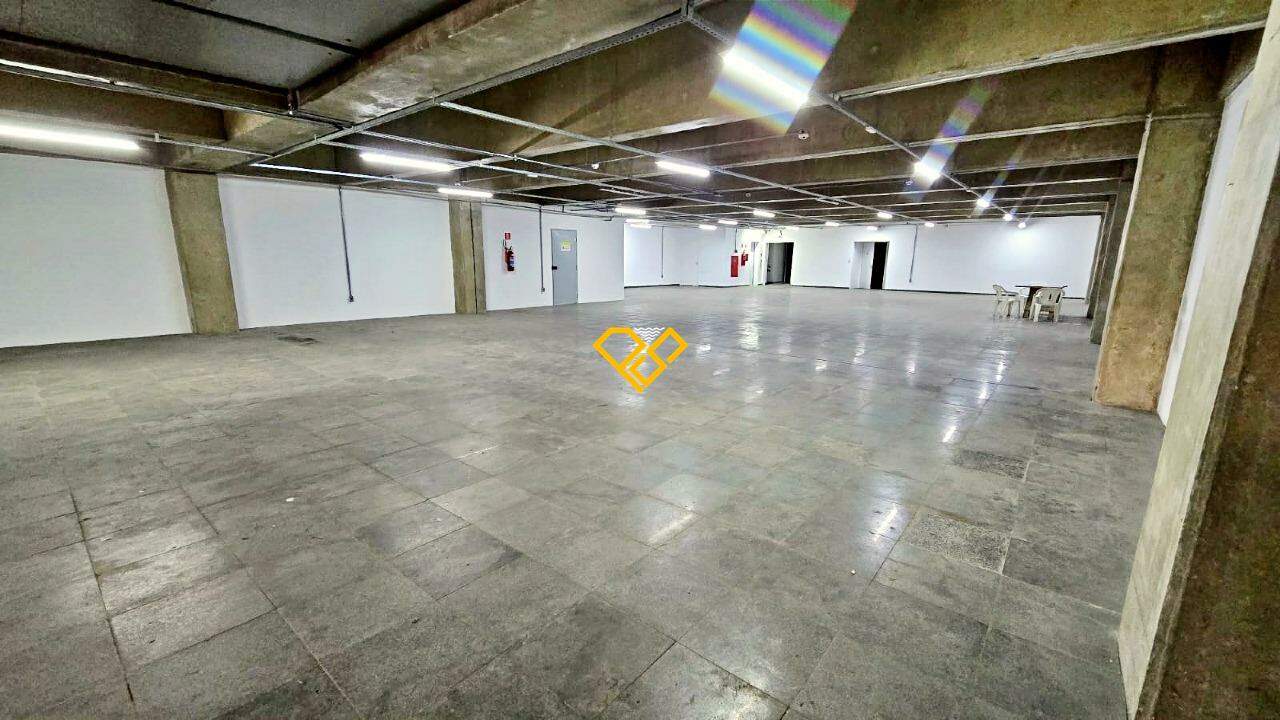 Prédio Comercial para aluguel no Centro: 