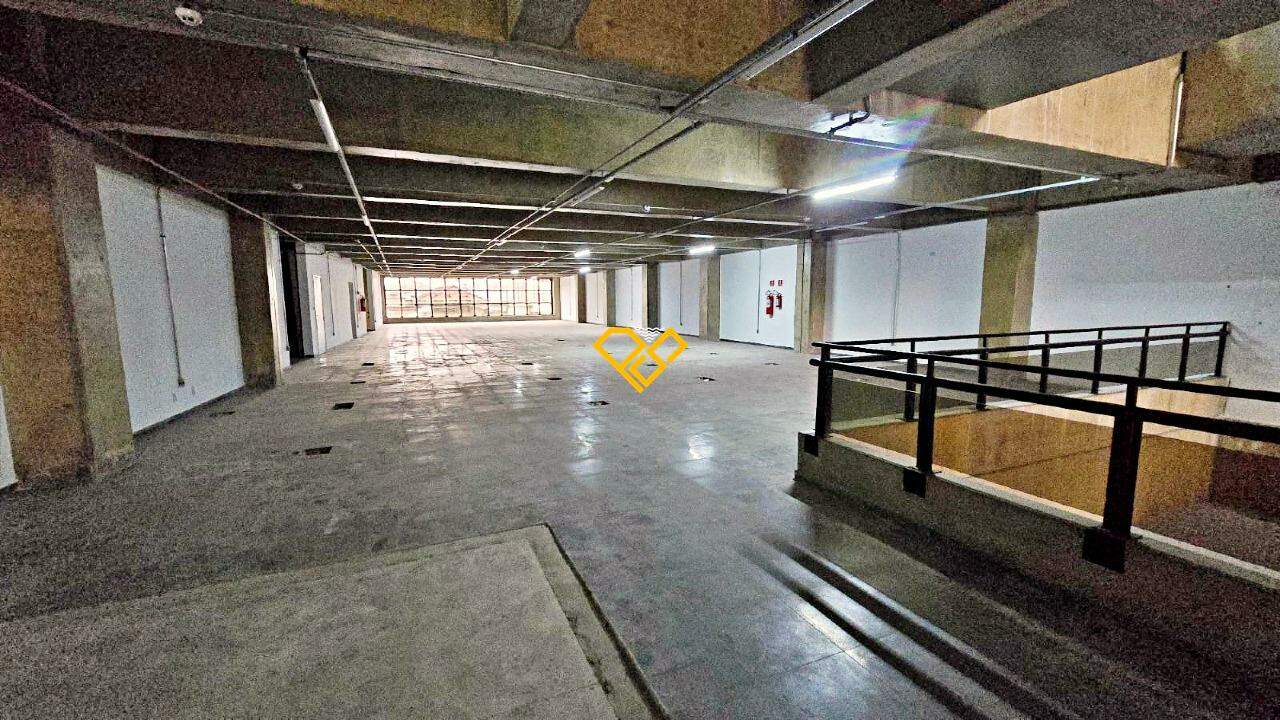 Prédio Comercial para aluguel no Centro: 