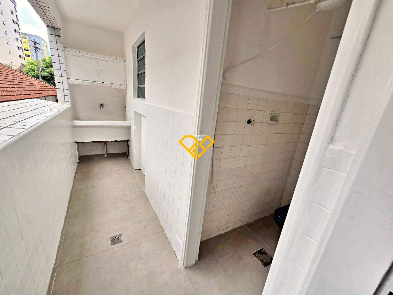 Apartamento à venda no Embaré: Área de serviço