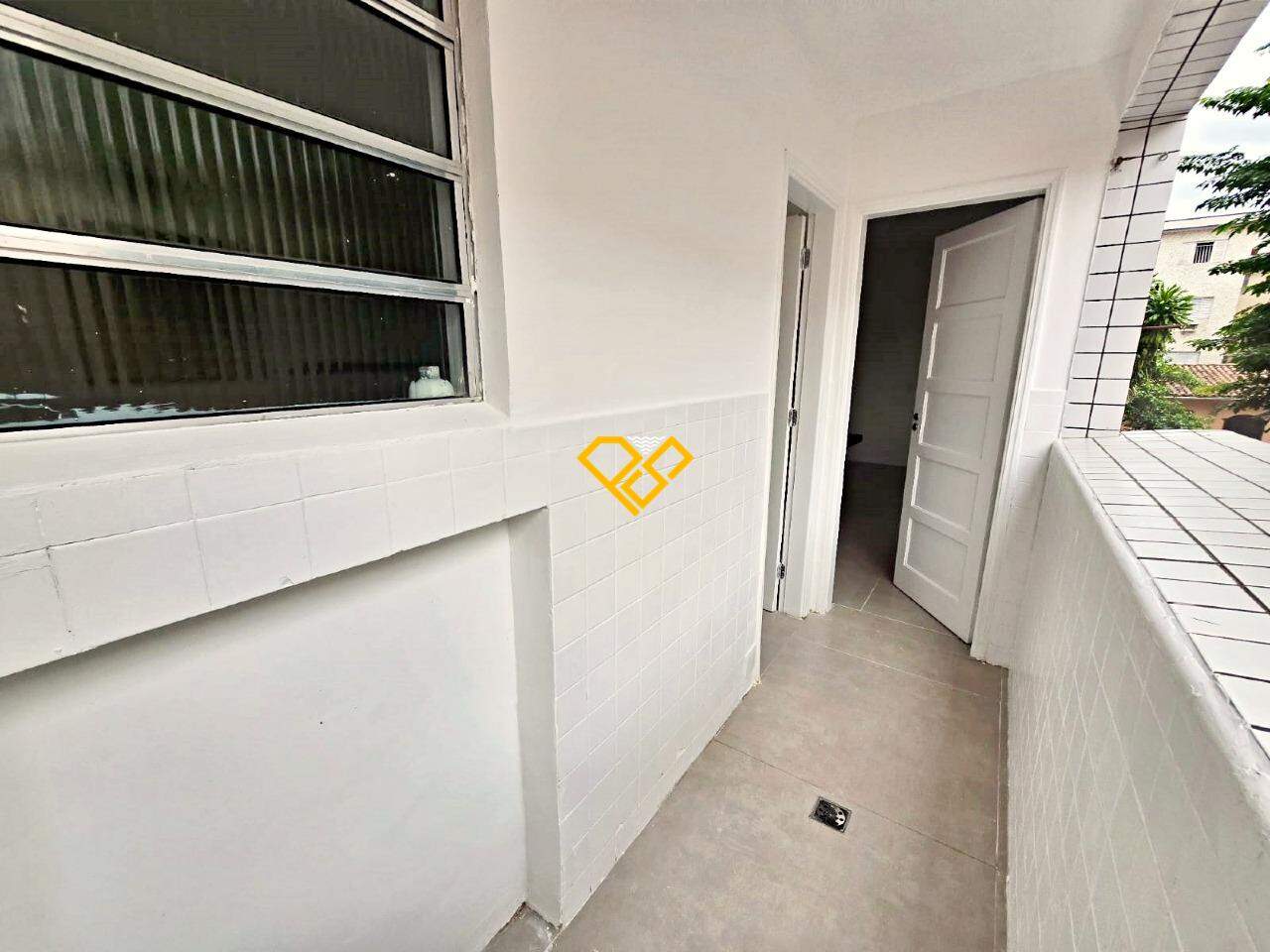 Apartamento à venda no Embaré: Área de serviço