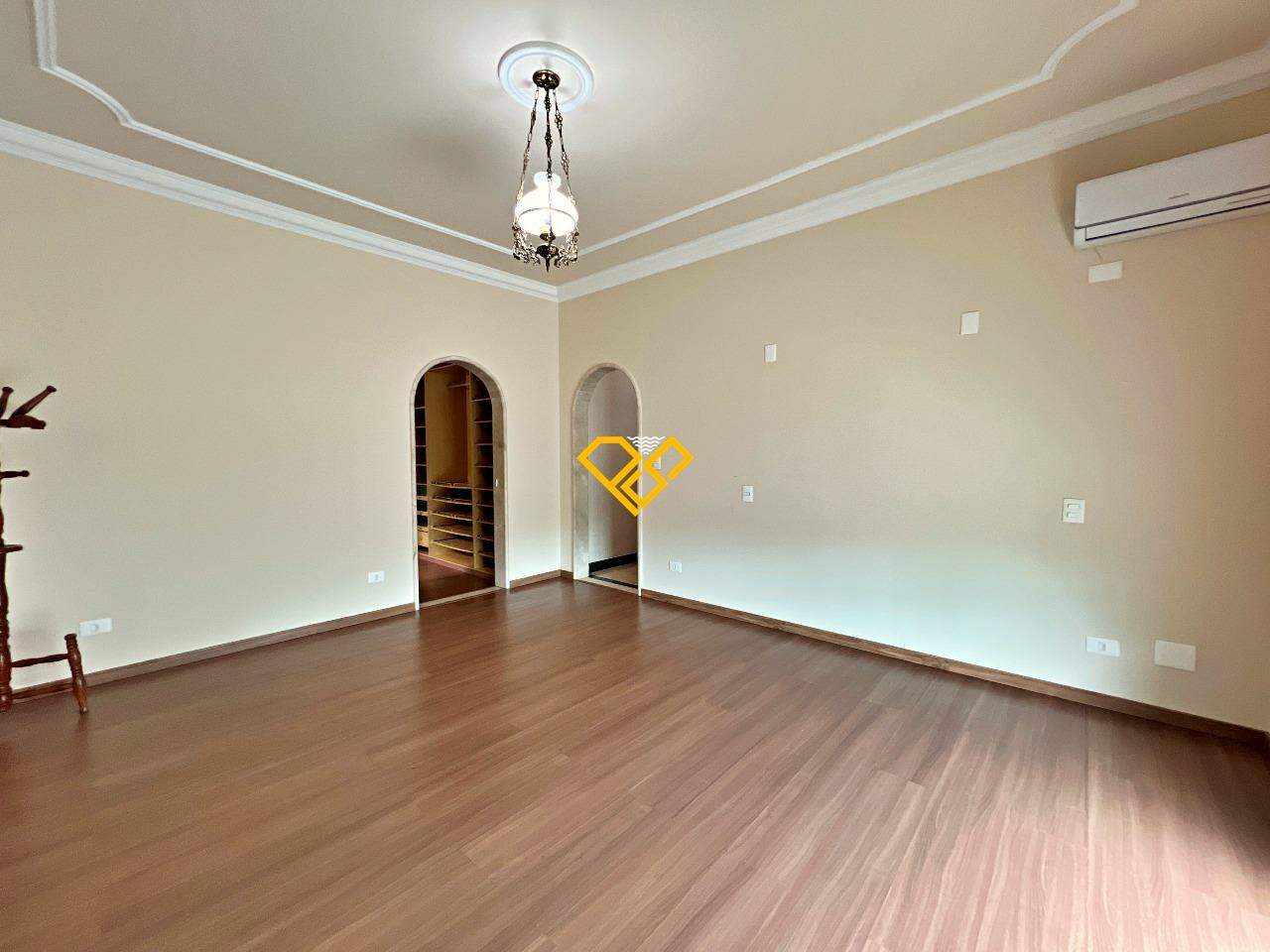 Casa para aluguel no Santa Terezinha: Suíte