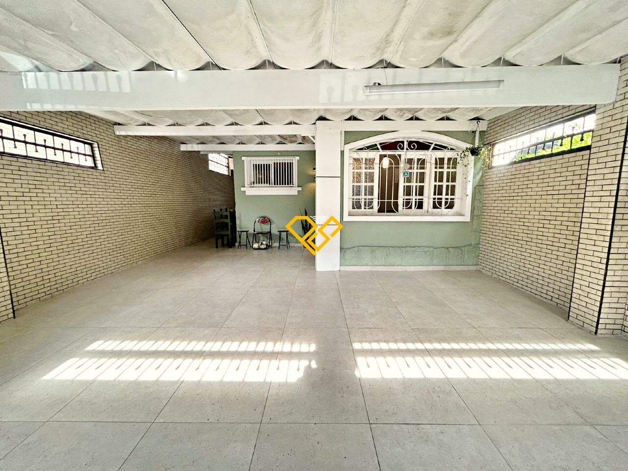Casa à venda no Vila Belmiro: Garagem