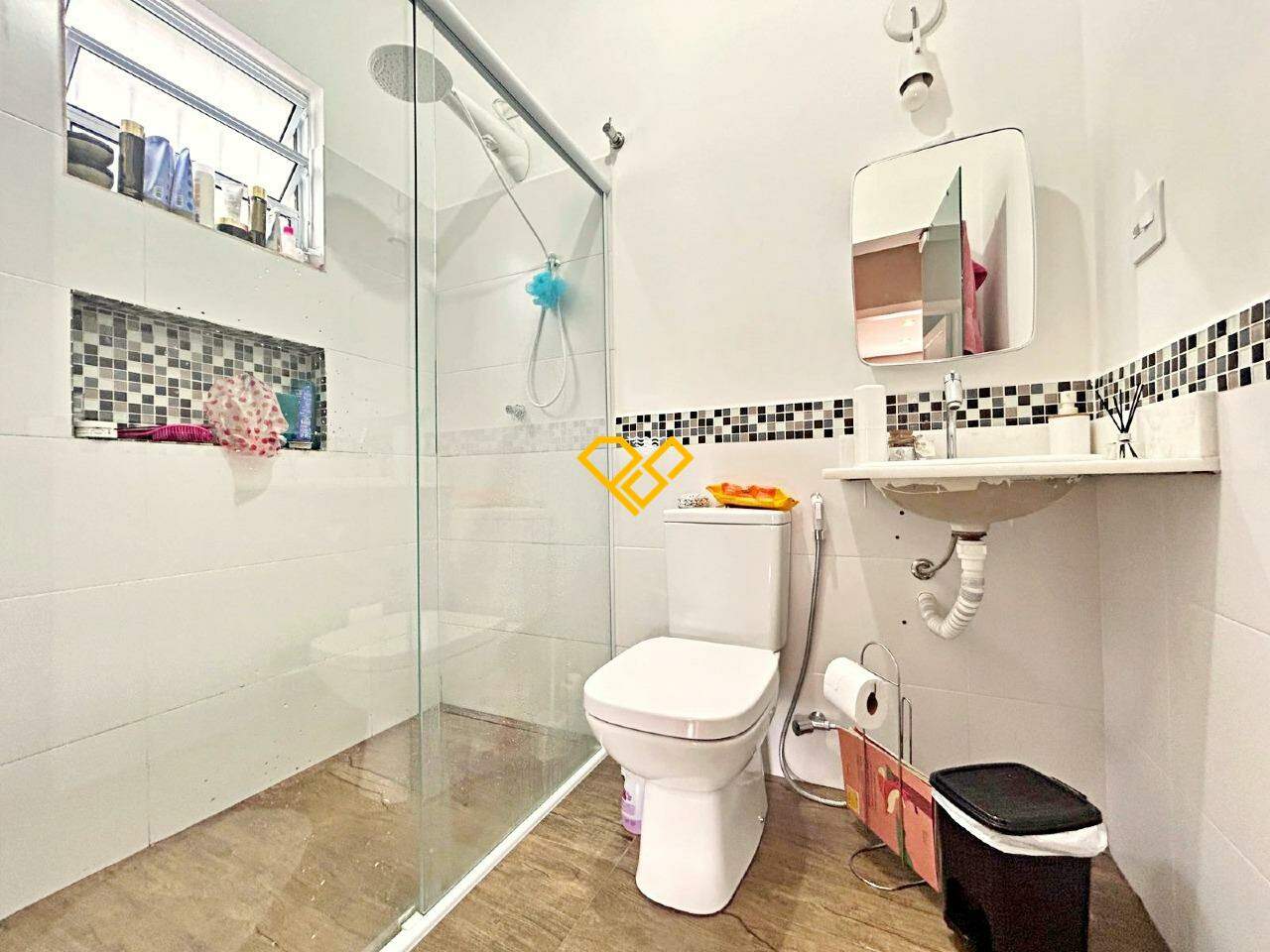 Casa à venda no Vila Belmiro: Wc suíte 2