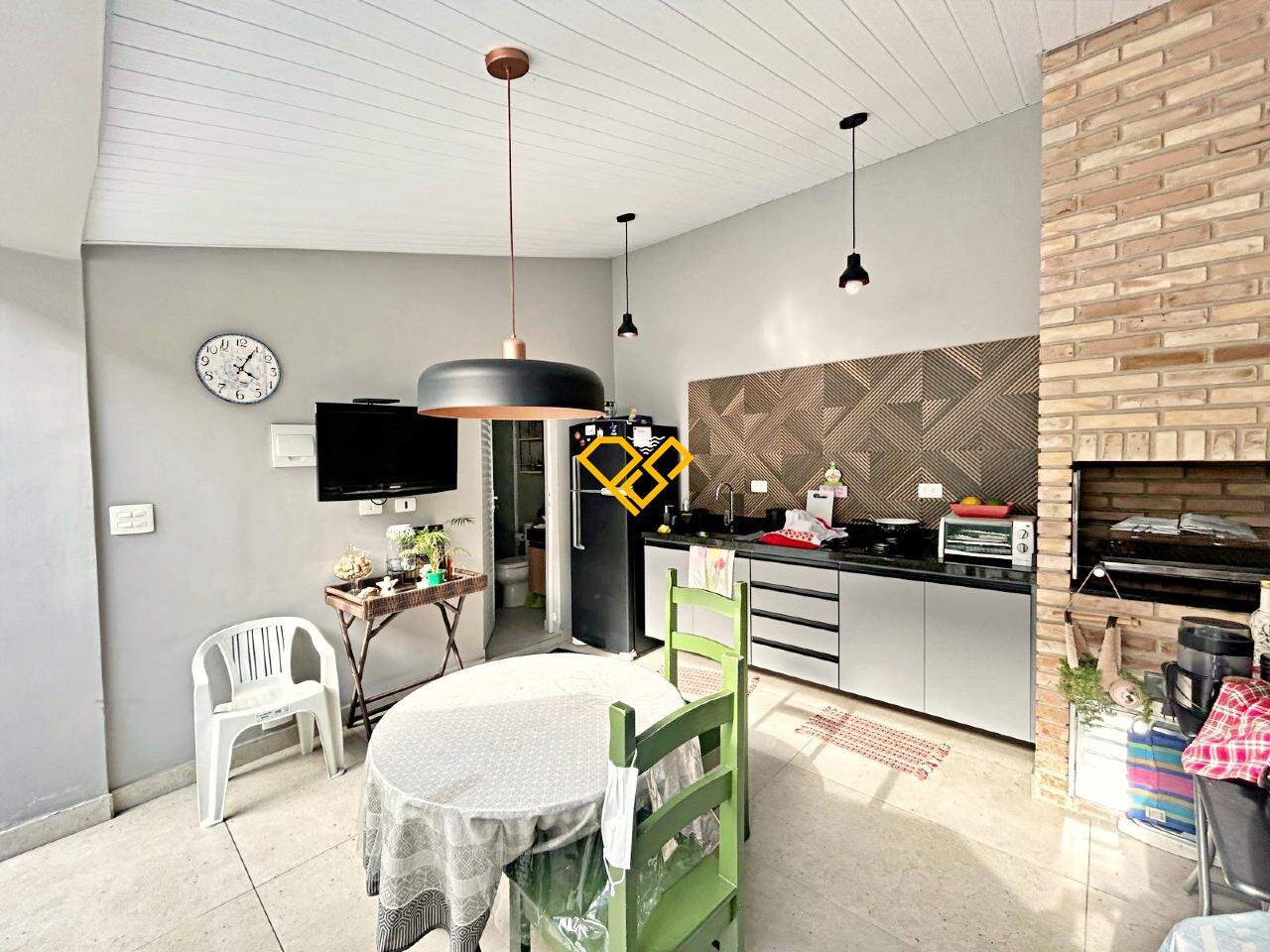 Casa à venda no Vila Belmiro: Espaço gourmet com churrasqueira