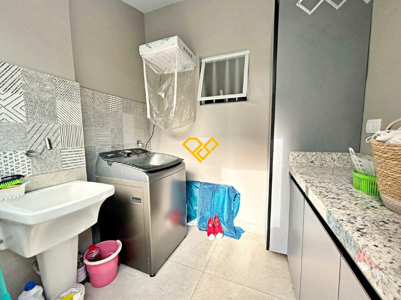 Casa à venda no Vila Belmiro: Área de serviço
