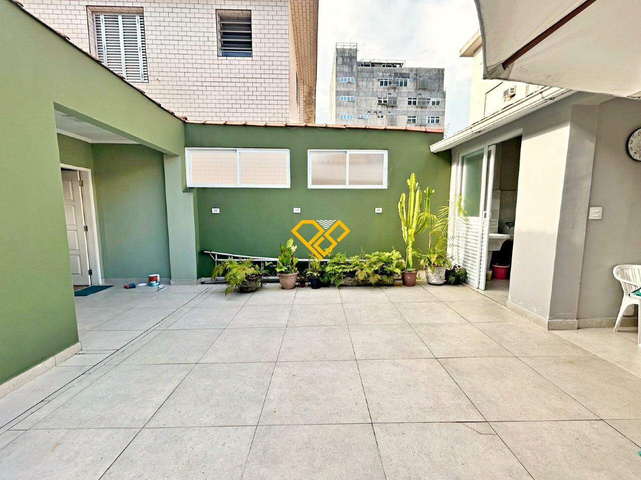 Casa à venda no Vila Belmiro: Espaço gourmet com churrasqueira