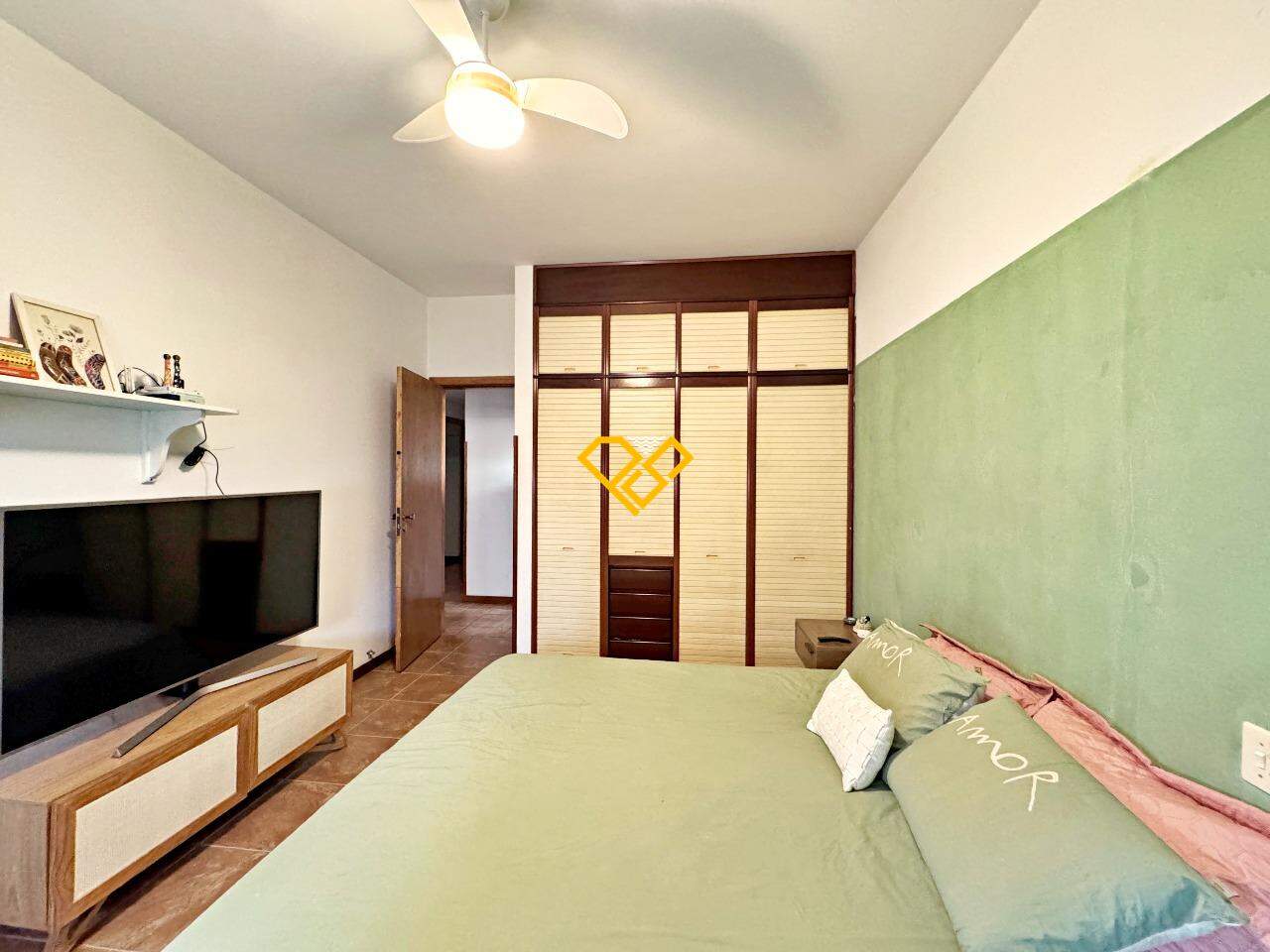 Apartamento à venda no Embaré: Dormitório 2