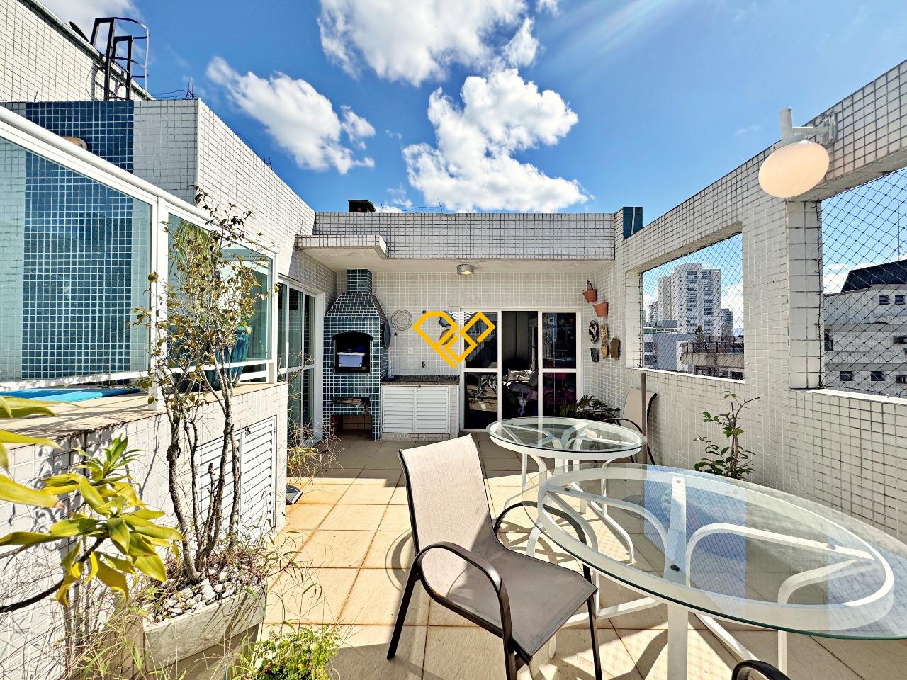 Cobertura à venda no Embaré: Solarium e área gourmet com churrasqueira