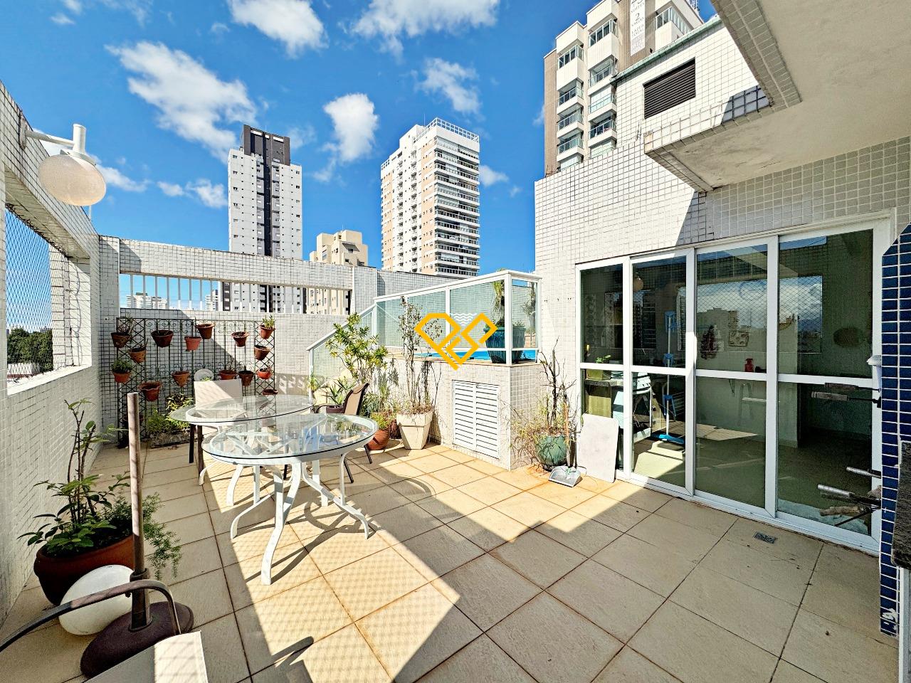 Cobertura à venda no Embaré: Solarium e área gourmet com churrasqueira