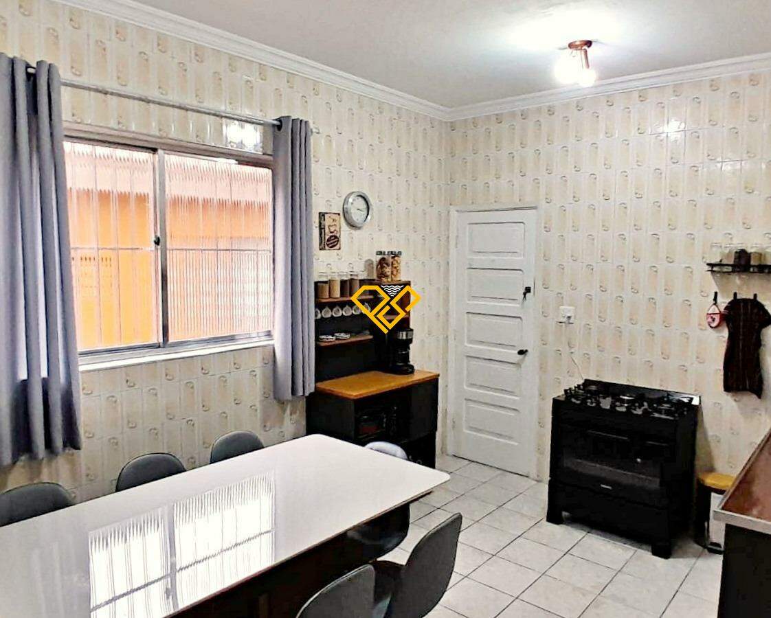 Casa à venda no Ponta da Praia: Cozinha