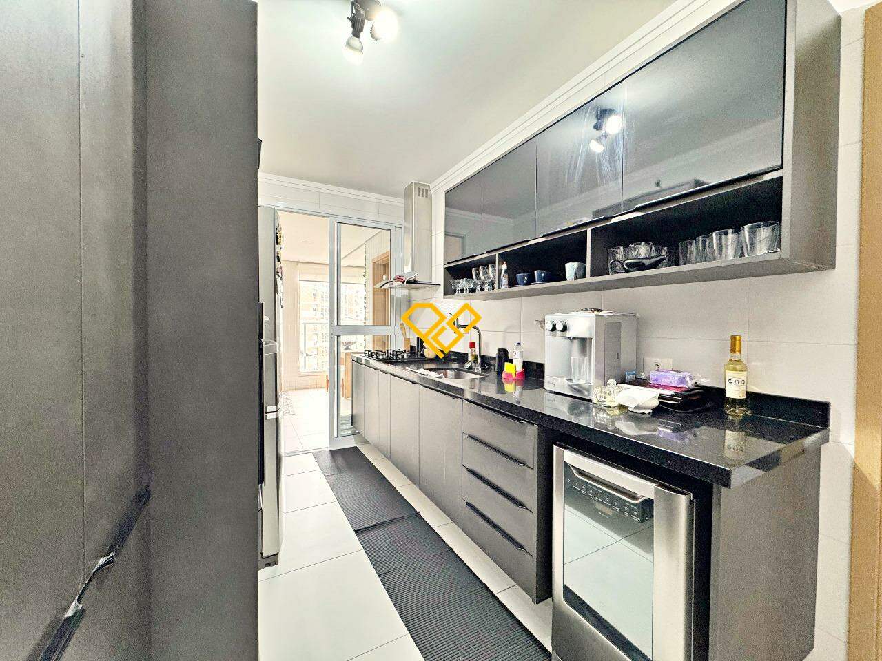 Apartamento à venda no Gonzaga: Cozinha