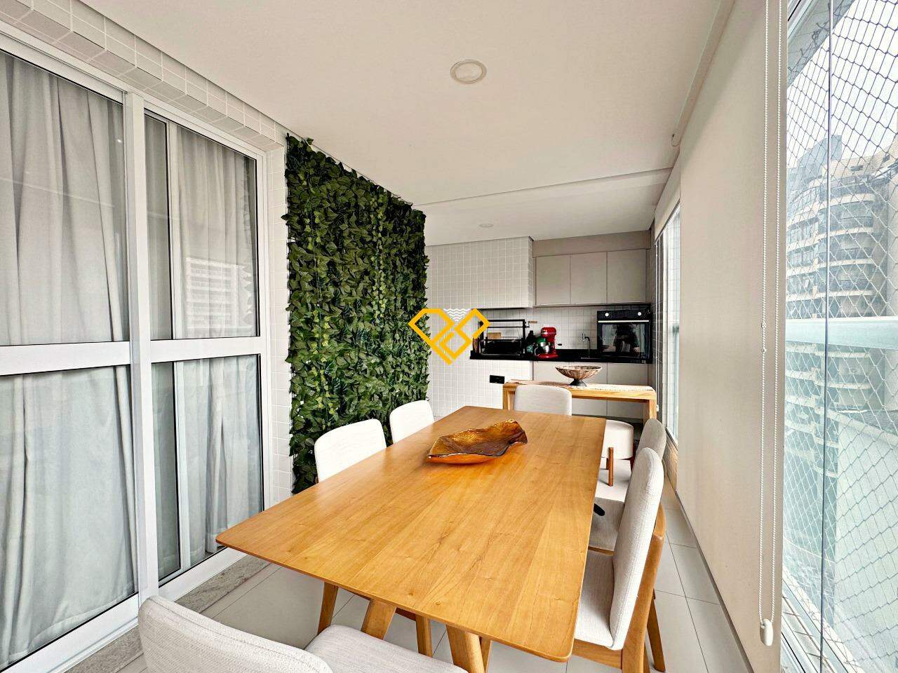 Apartamento à venda no Gonzaga: Varanda com churrasqueira