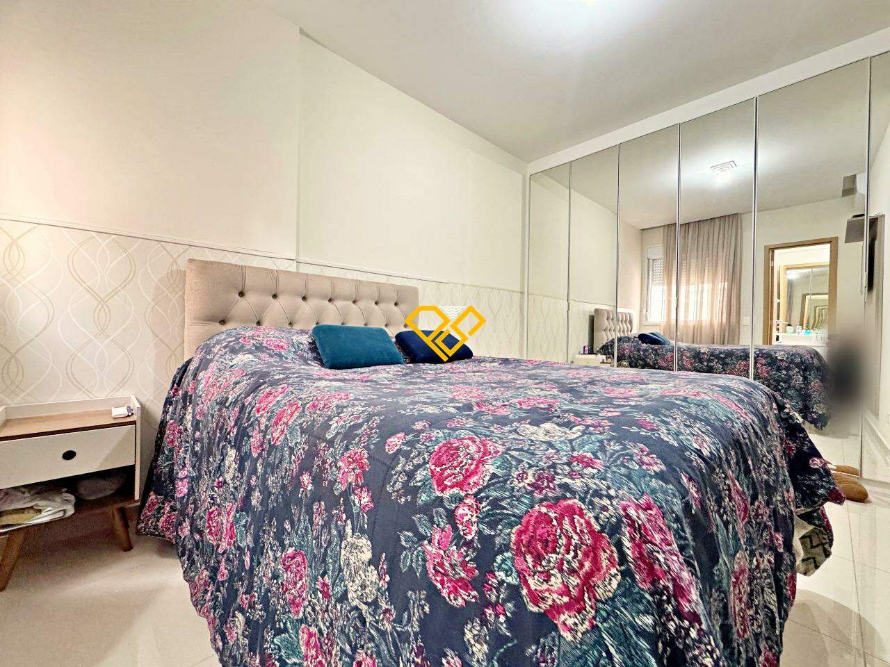 Apartamento à venda no Gonzaga: Suíte 1