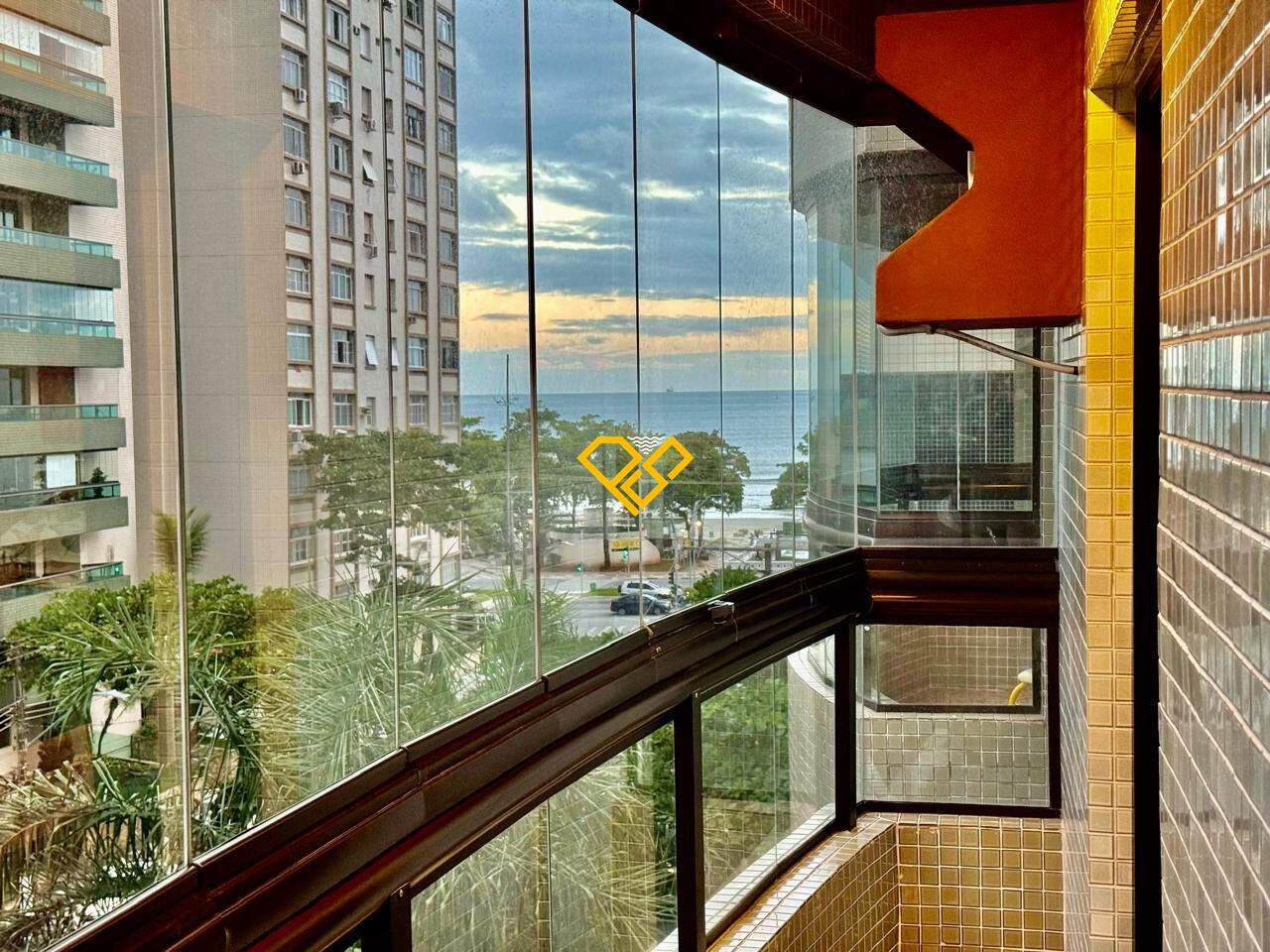 Apartamento à venda no Embaré: Vista