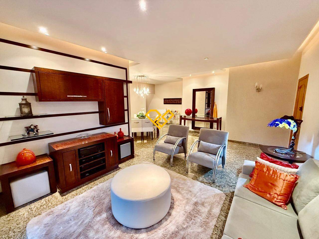 Apartamento à venda no Embaré: Sala