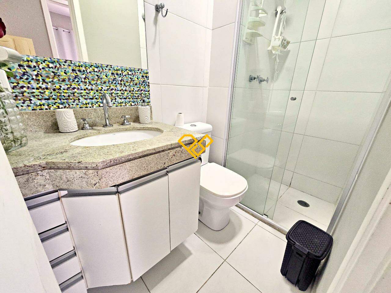 Apartamento à venda no José Menino: Wc social