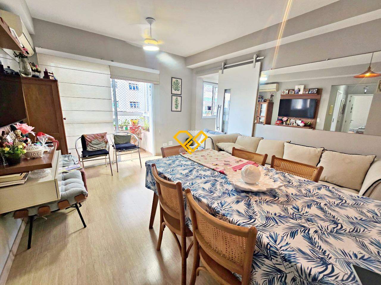 Apartamento à venda no José Menino: Sala