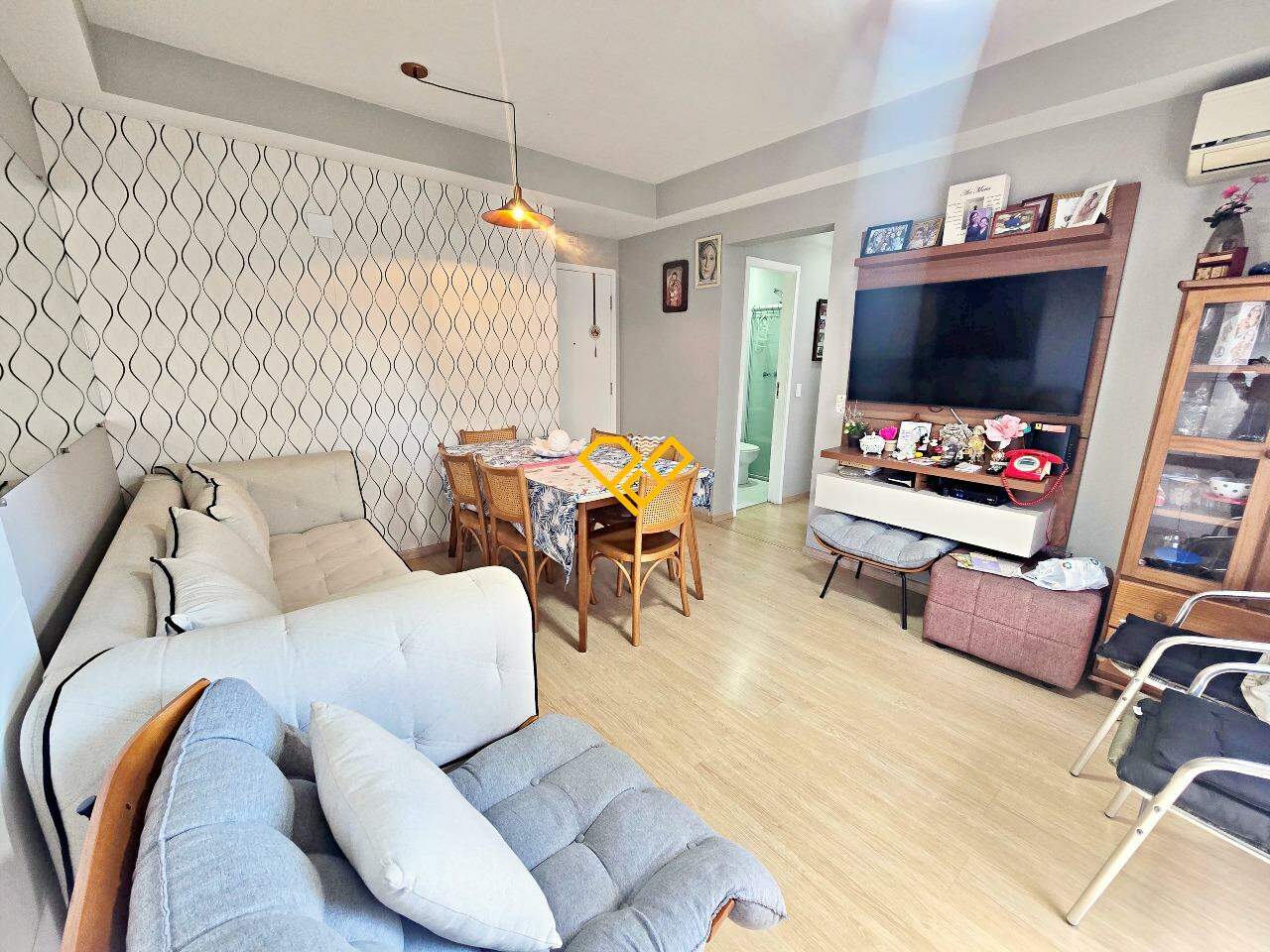 Apartamento à venda no José Menino: Sala