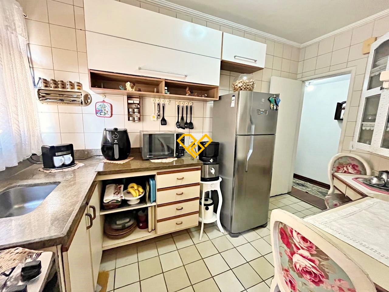 Apartamento à venda no Aparecida: Cozinha