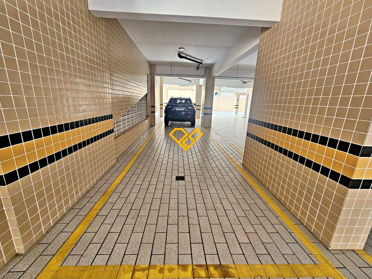 Apartamento à venda no Boqueirão: Vaga de Garagem