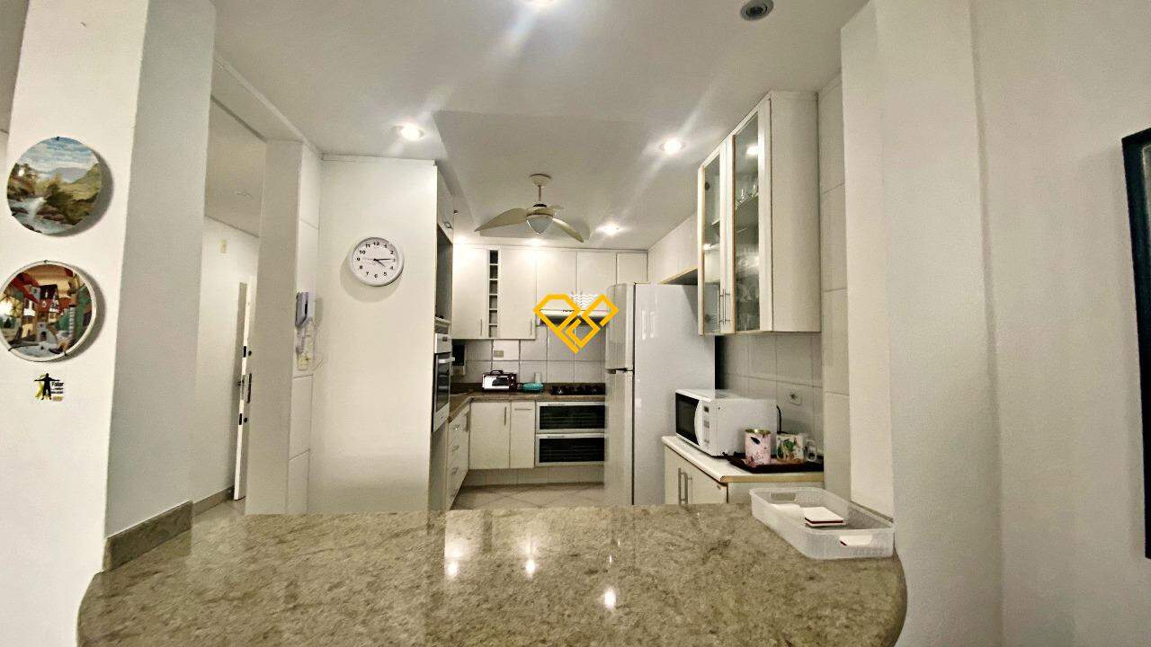 Apartamento à venda no Embaré: Cozinha