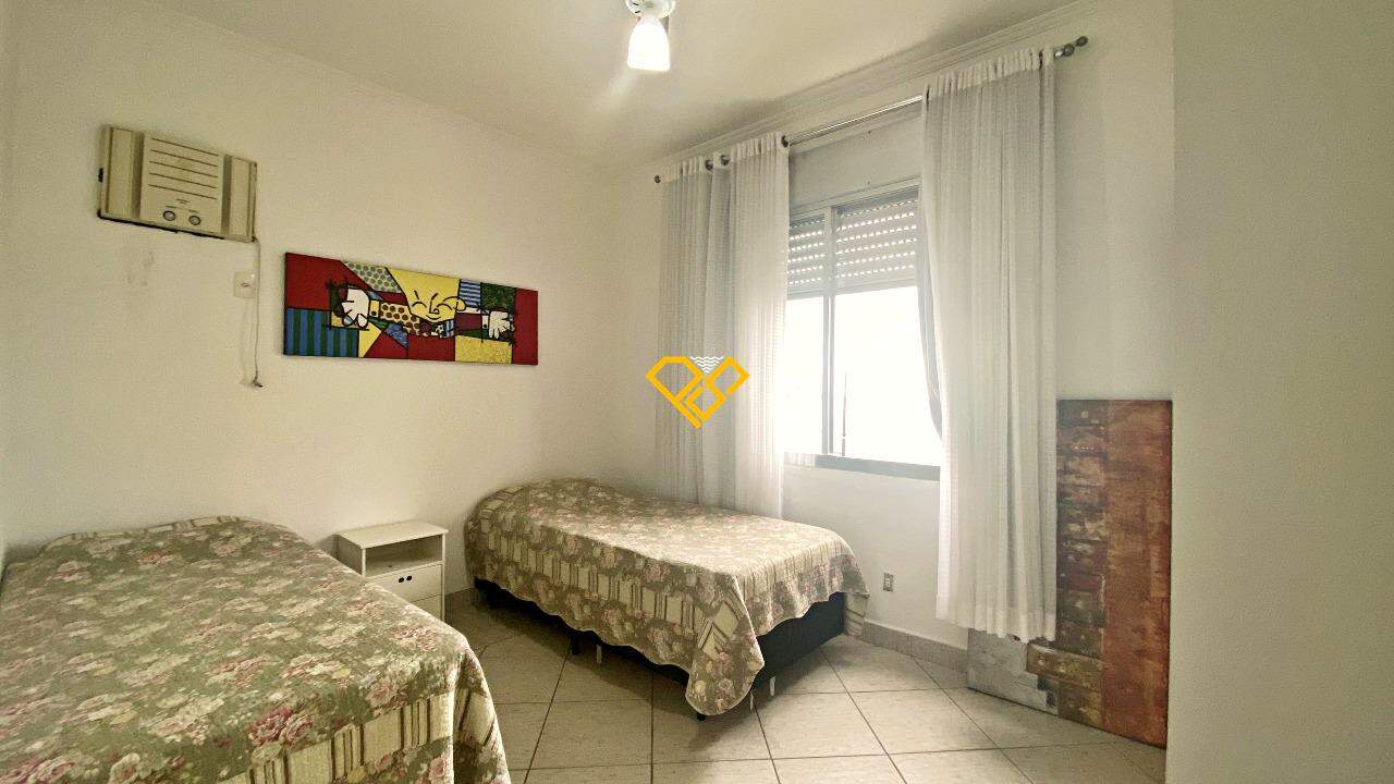 Apartamento à venda no Embaré: Dormitório 1