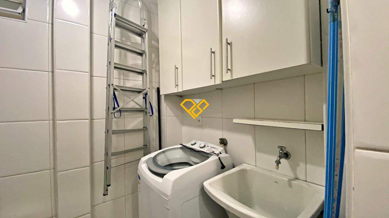 Apartamento à venda no Embaré: Área de serviço