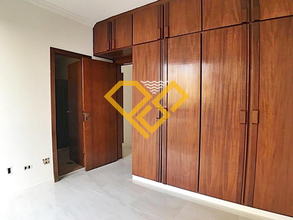 Apartamento à venda no Embaré: 