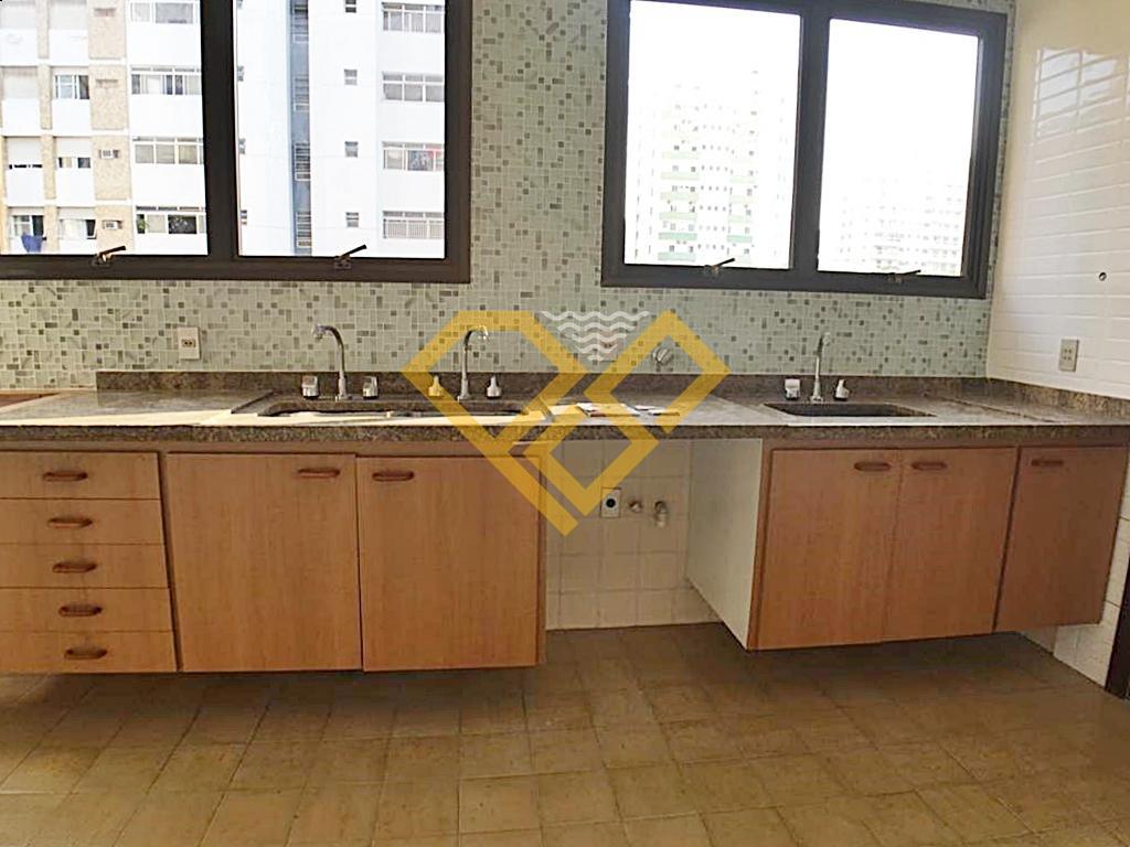 Apartamento à venda no Embaré: 