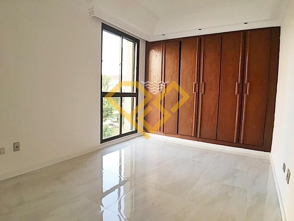 Apartamento à venda no Embaré: 