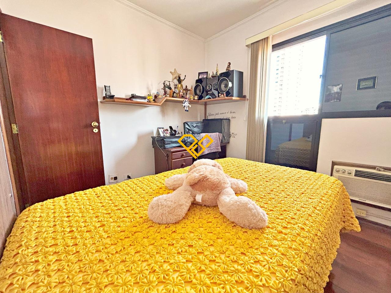 Apartamento à venda no Embaré: Dormitório 2