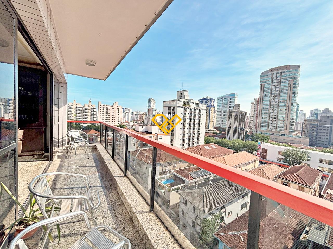 Apartamento à venda no Embaré: Varanda