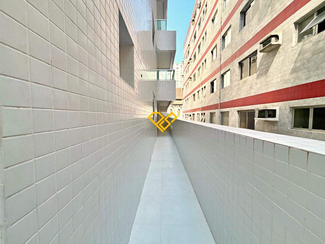Apartamento à venda no Embaré: Varanda