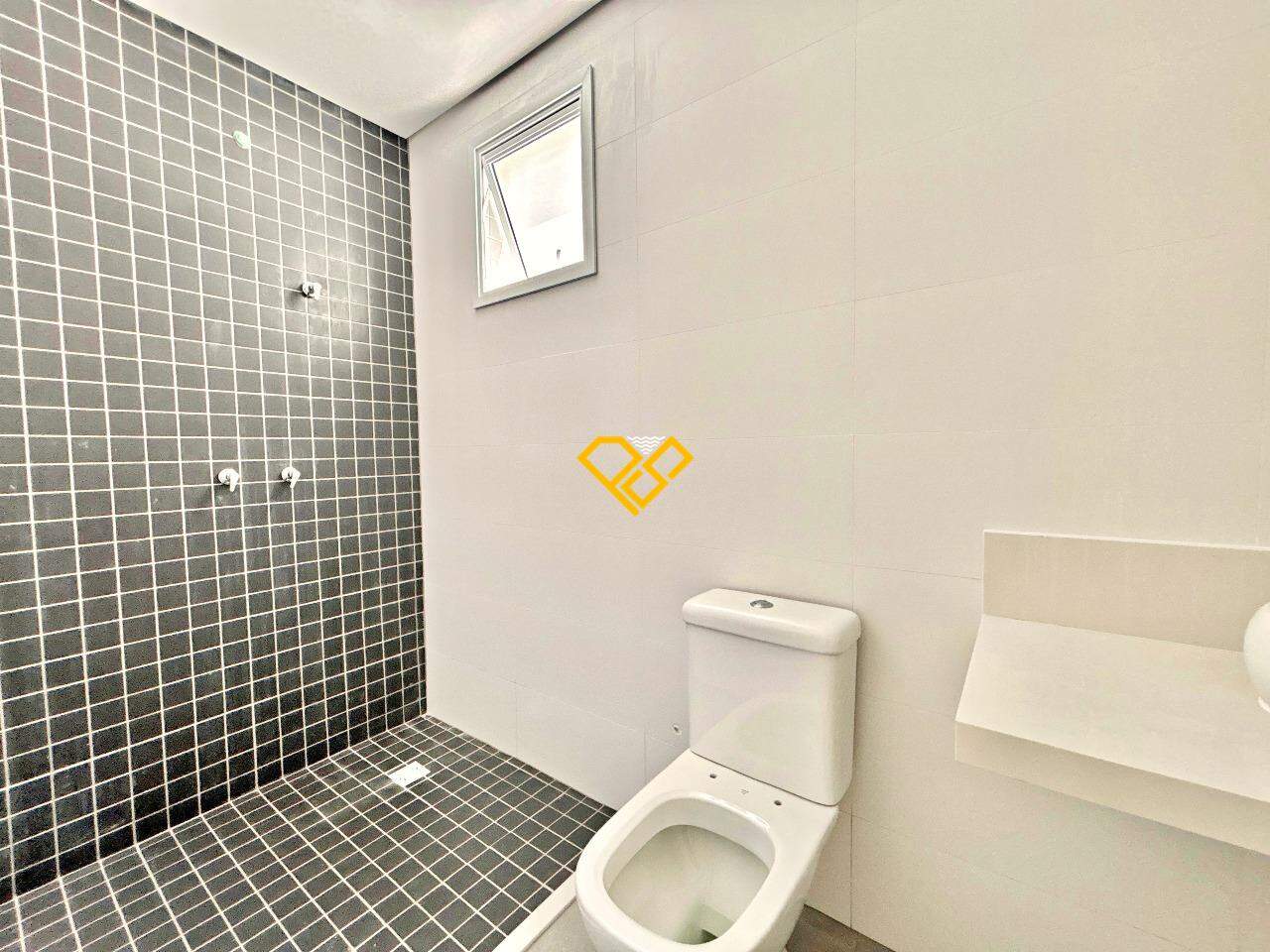 Apartamento à venda no Embaré: Wc suíte 2