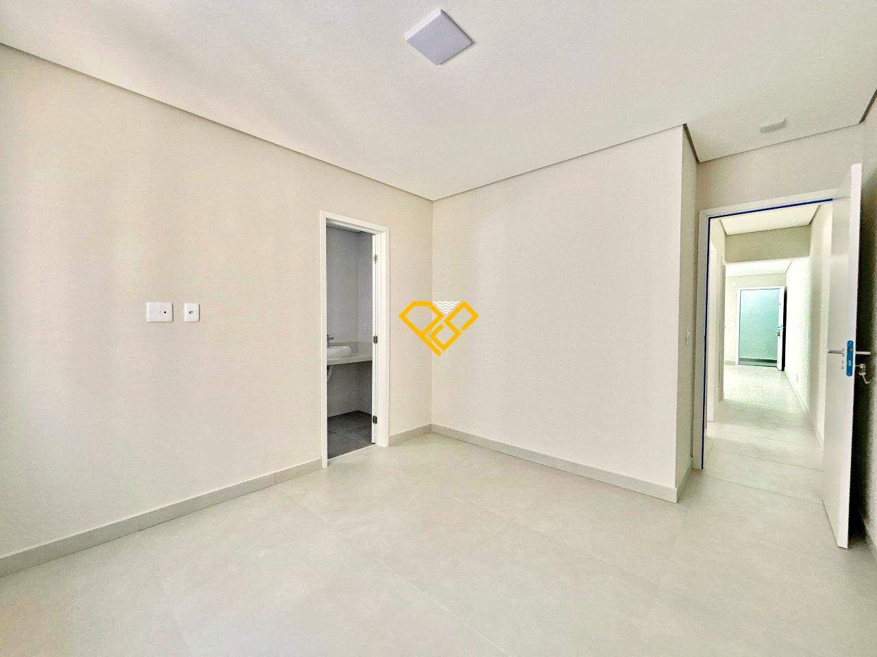 Apartamento à venda no Embaré: Suíte 2