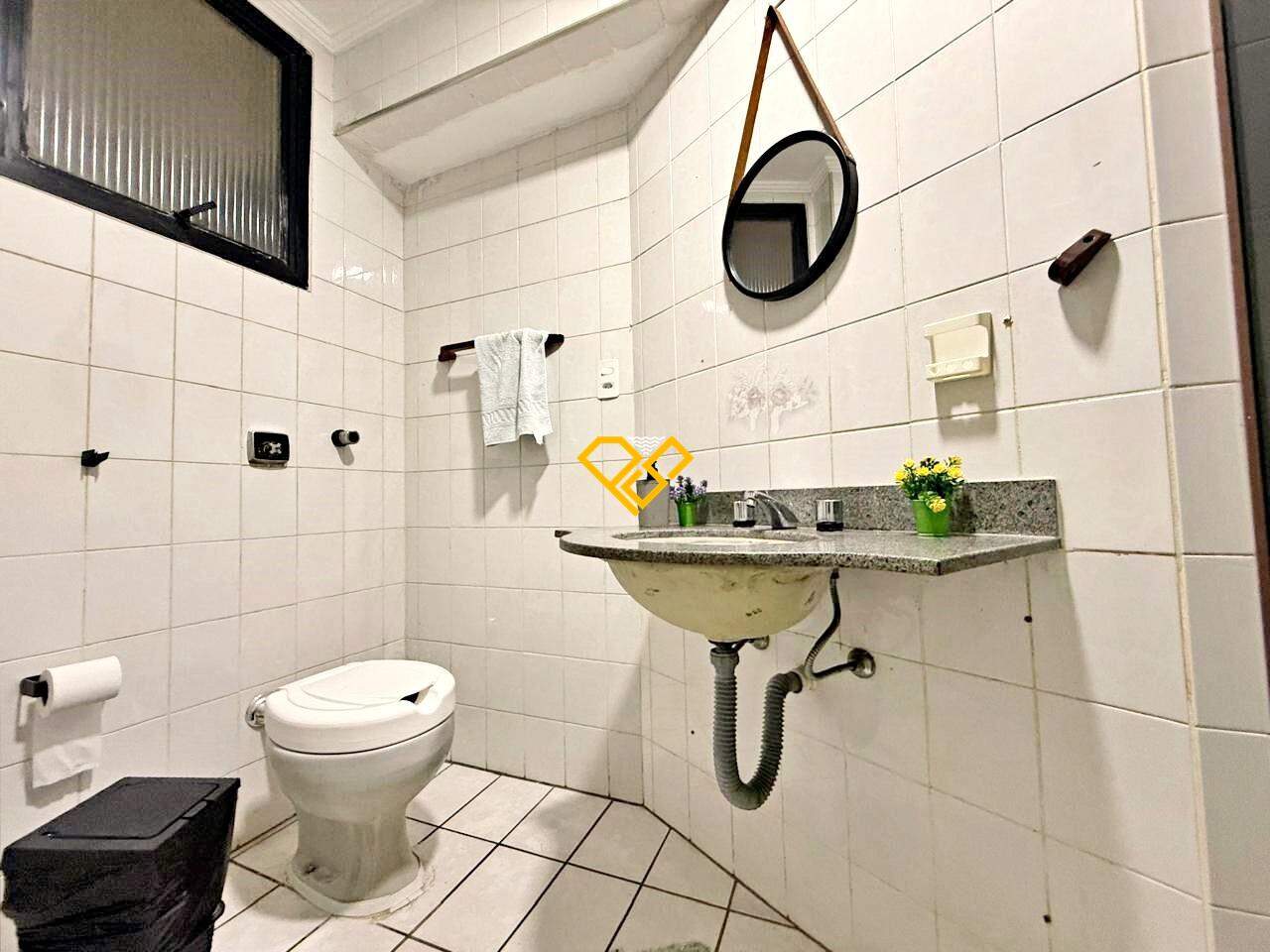 Apartamento à venda no Marapé: Wc social